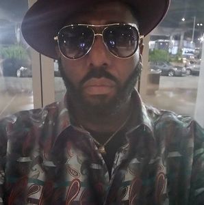 Meet your Posher, Dwight